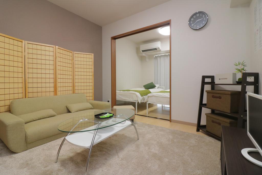 Hg Cozy Hotel No 24 京橋駅前 Osaka Exterior photo